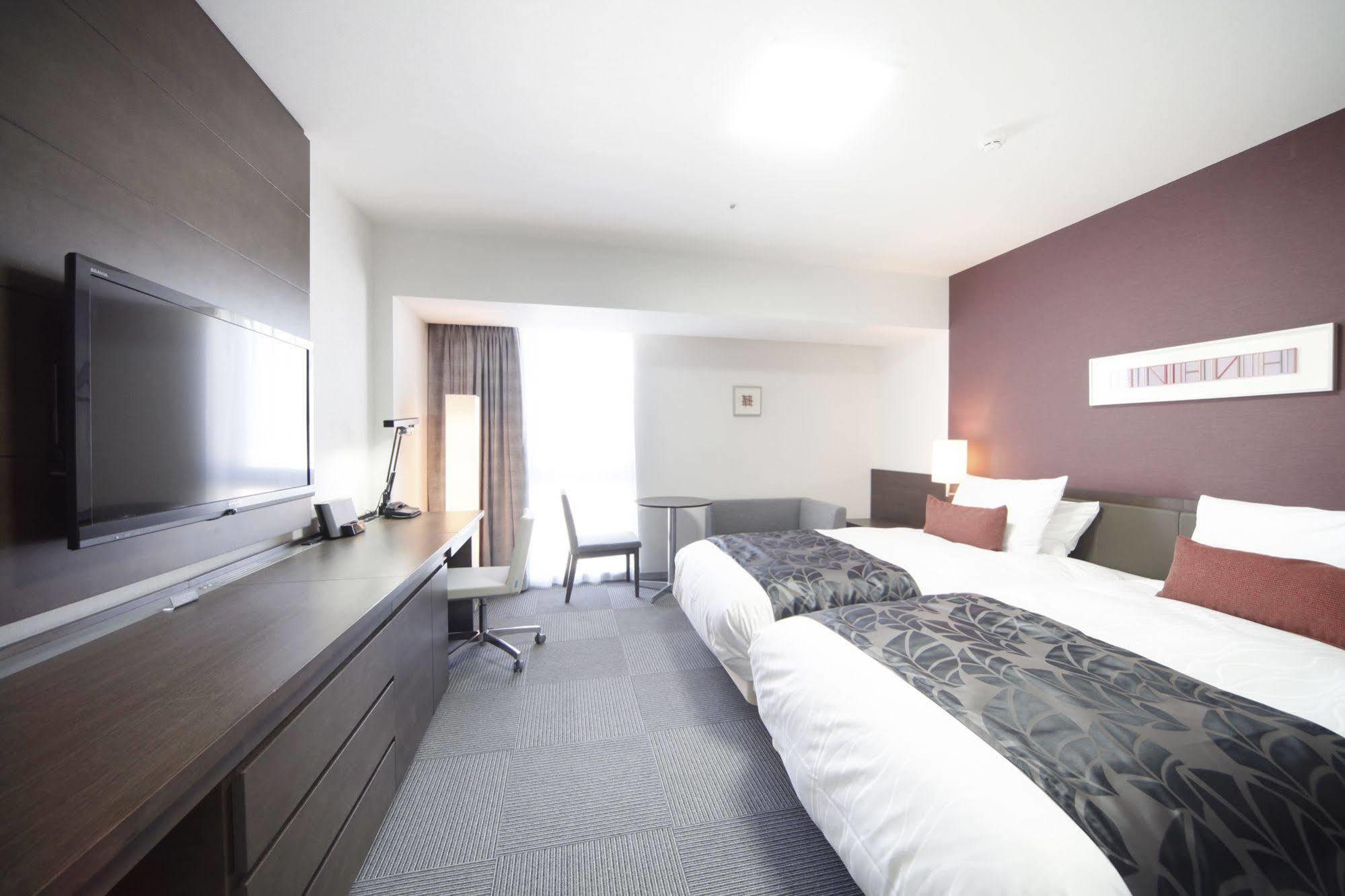 Richmond Hotel Fukuyama Ekimae Esterno foto